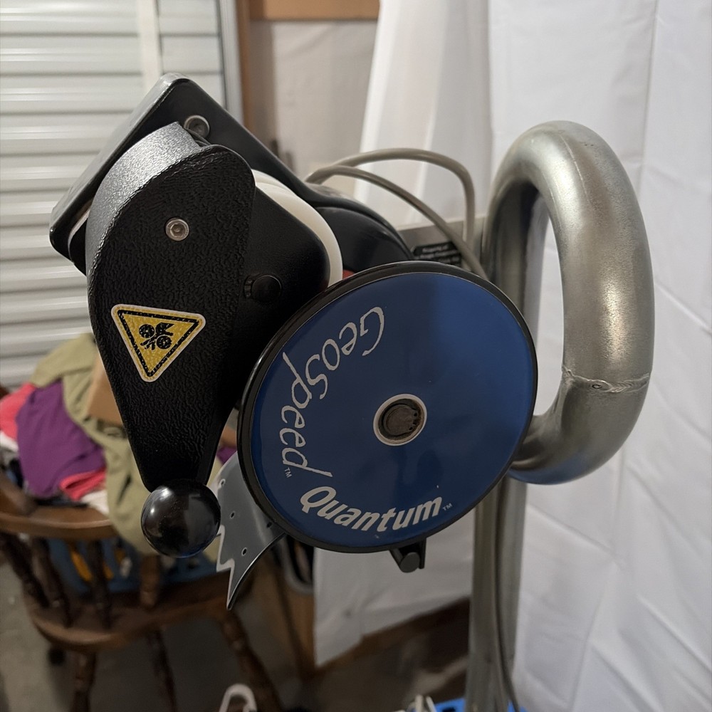 Pregis GeoSpeed Quantum Paper Packaging Machine / Crumpler – 115v. Used.