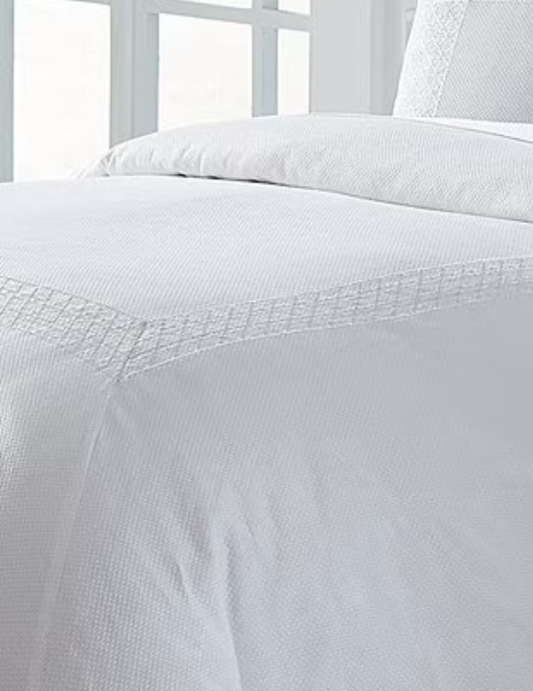 ☆Brand New☆ Villa Comforter Set