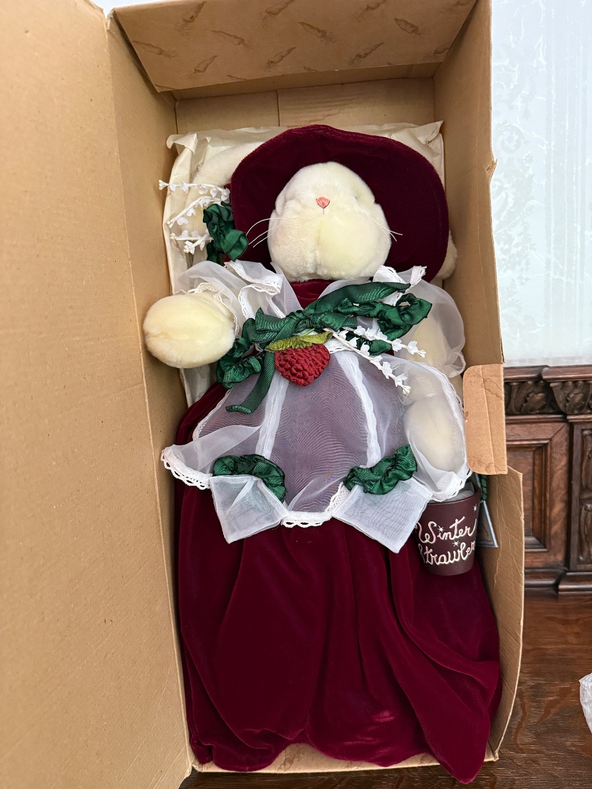 Bunnies By The Bay and Friends MISS WINTER STRAWBERRY Christmas Bunny NEW IN BOX