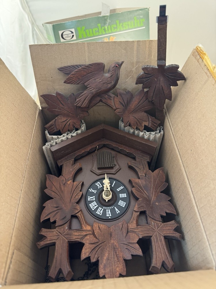 Elite Cuckoo Clock