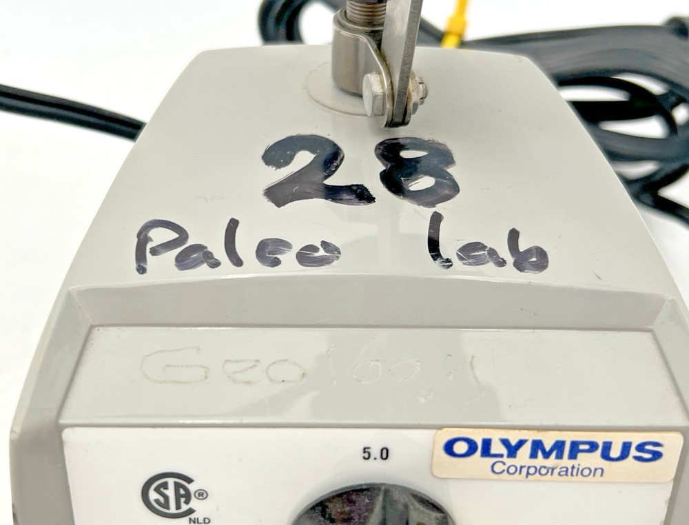 OLYMPUS MICROSCOPE ILLUMINATOR TRANSFORMER ADJUSTABLE VARIABLE INTENSITY