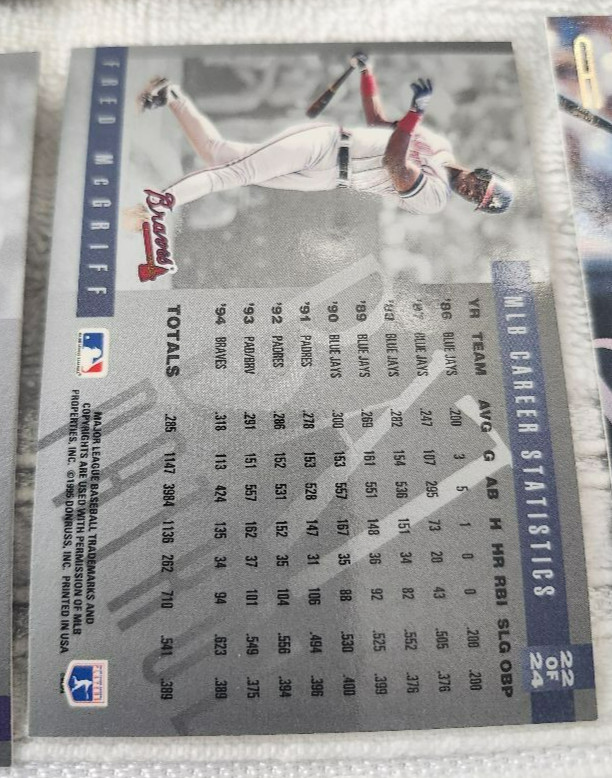 Leaf Limited Bat Patrol Complete 24 Card Set