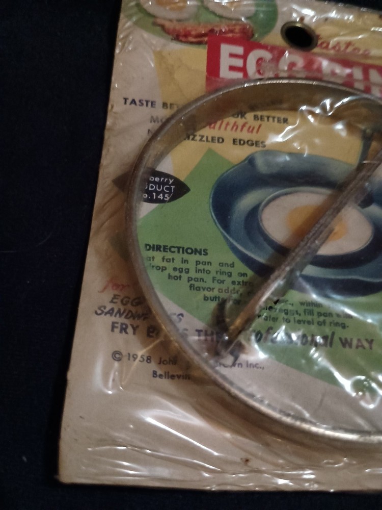 Vintage Tastee Egg Ring NIP 1958