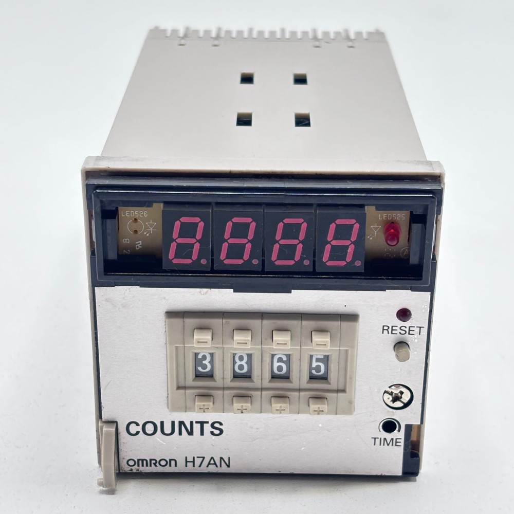 Omron H7AN-4D Digital Counter