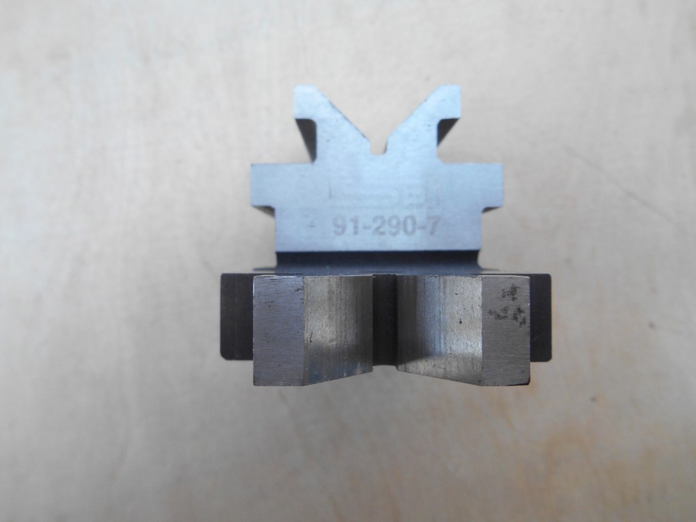 SPI 91-290-7 FISHTAIL V-BLOCK