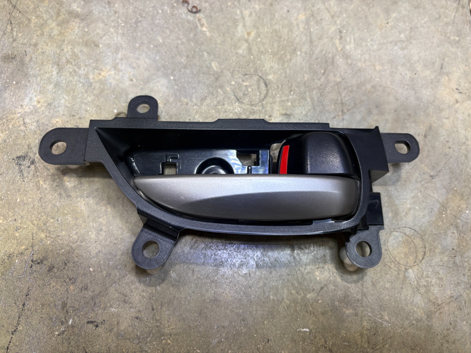 2015-2021 LEXUS NX200T REAR PASSENGER SIDE DOOR INTERIOR HANDLE OEM