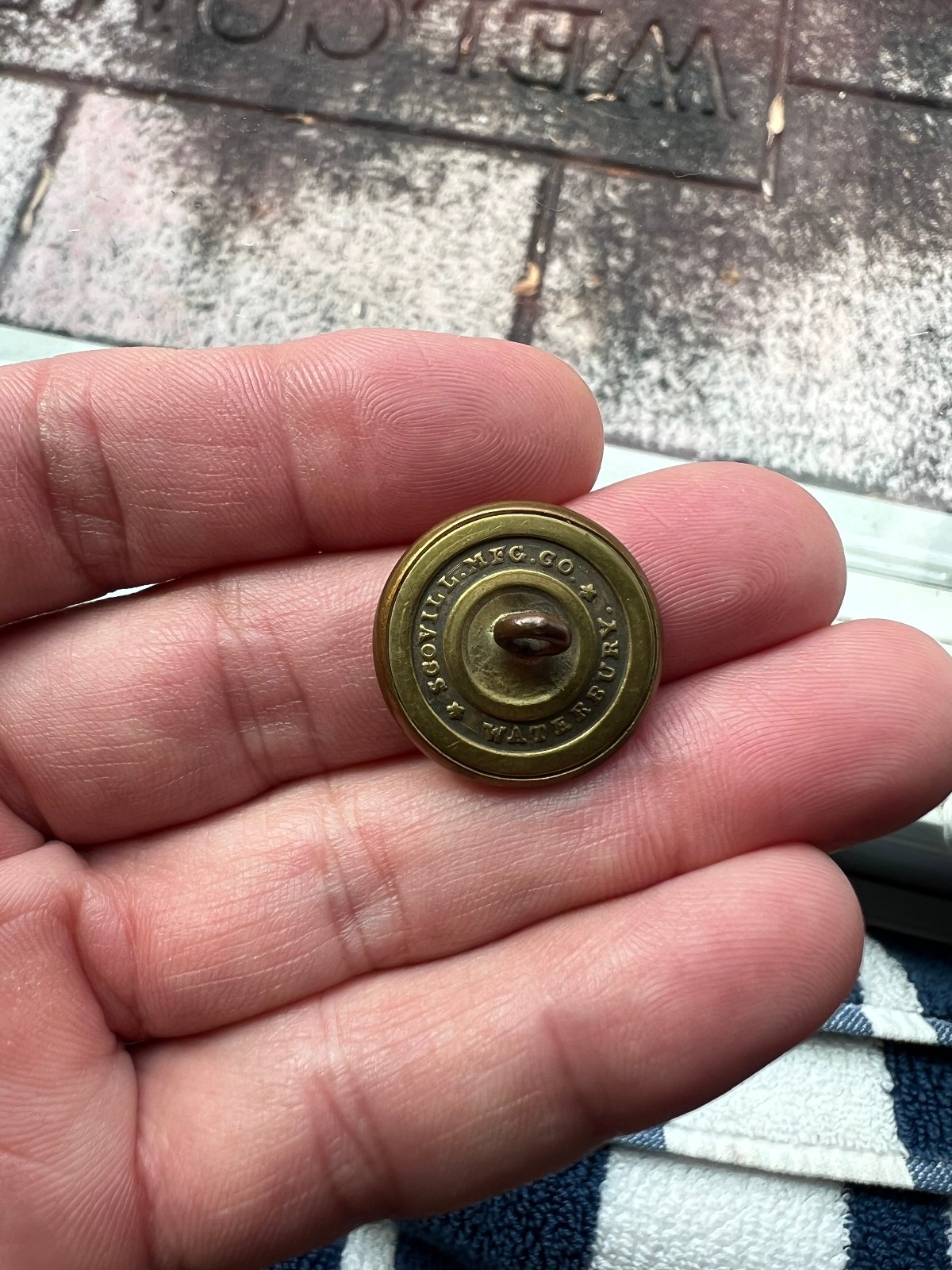 Civil War Connecticut Collegiate & Commercial Institute Coat Button RMDC Scovill