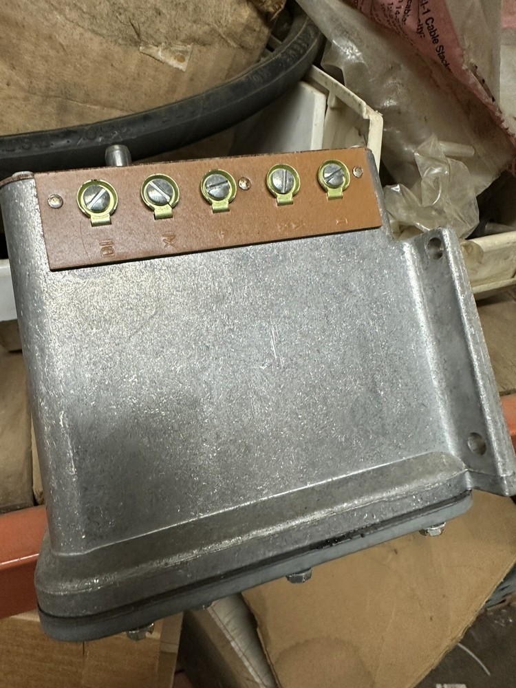 lenox white rodgers Damper motor three position spring return 3403-3 24 Volt