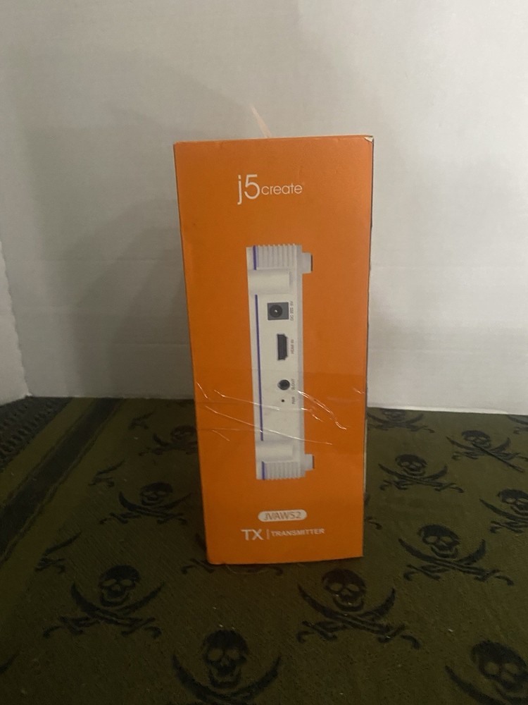 j5create JVAW52 Wireless Display HDMI Extender White