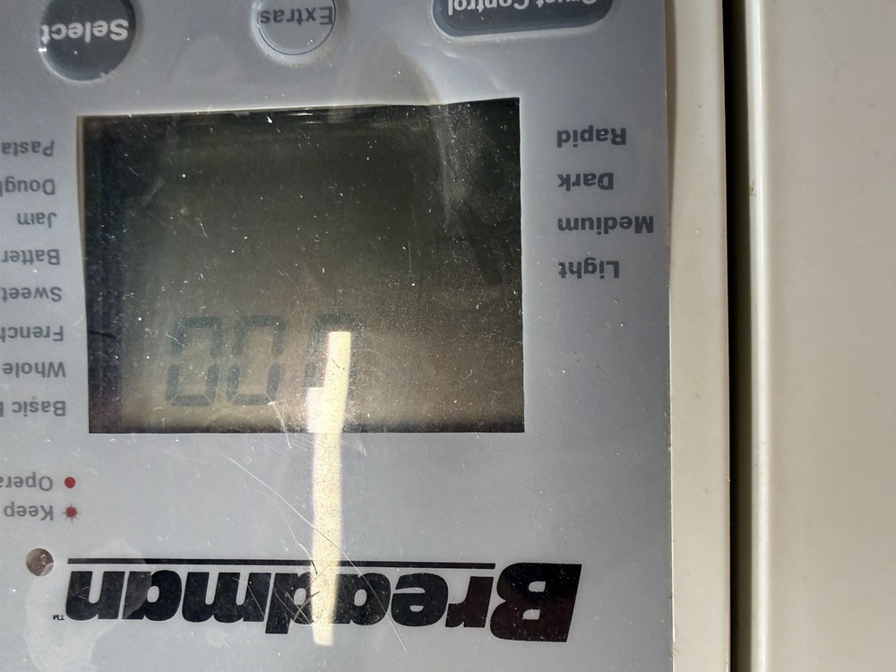 Breadman TR2200’97 Breadmaker