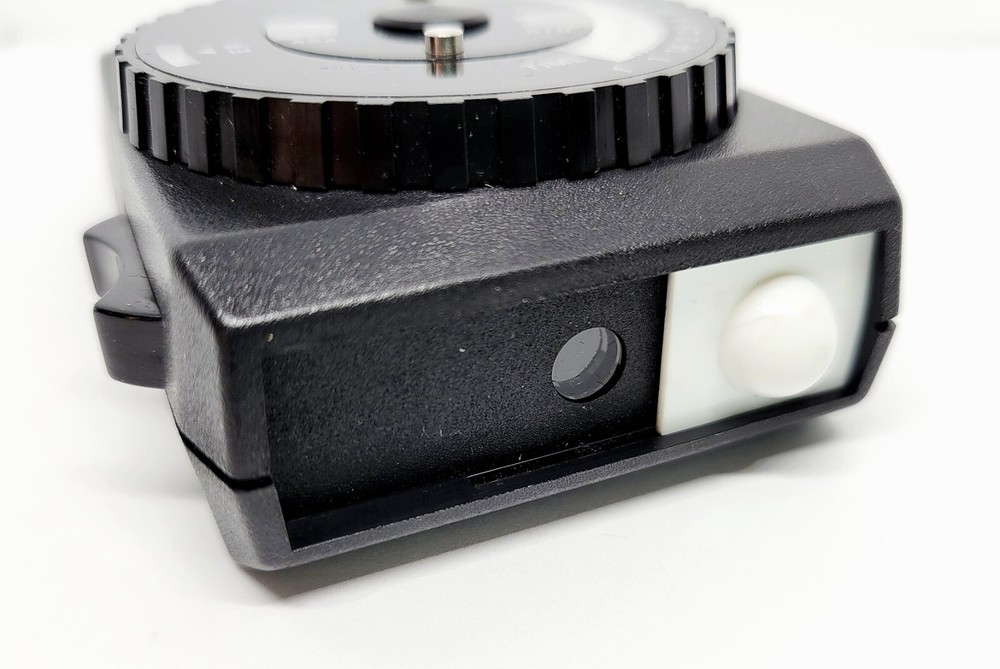 Vivitar 45 Exposure Light Meter with Leather Case