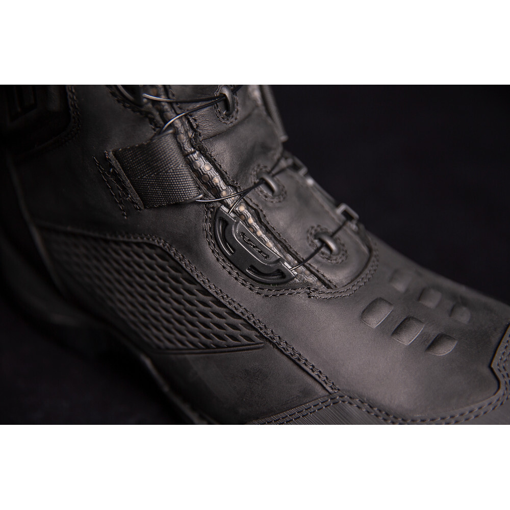 Icon Stormhawk Boots - Black | US 8