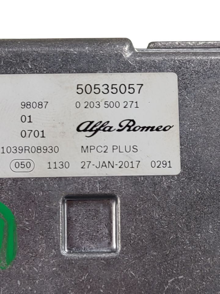 Camera/Projector Camera Mirror Mounted Fits 17 GIULIA 644501