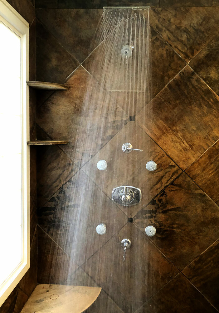 Large Crystal Clear Shower Head - Luxury Firm Pressure Rainfall Showerhead - NEW