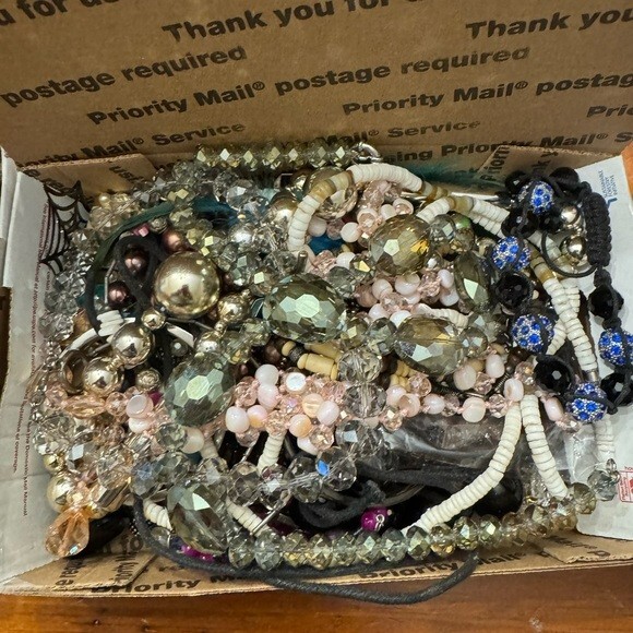 Mystery Jewelry Lot Vintage Modern Wearable 1-2 lbs Good Cond (READ DESCRIPTION)