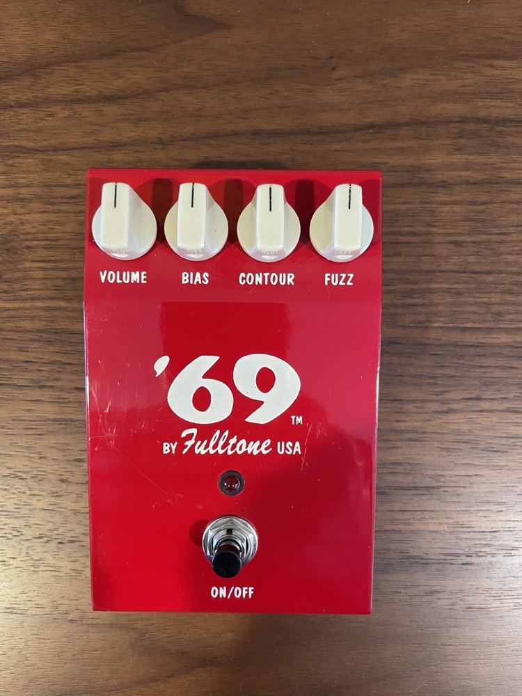 Fulltone 69 fuzz. SN 1227.