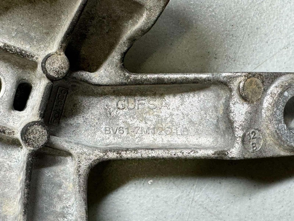 Ford Focus 2012-2018 AT 2.0L Engine Transmission Upper Mount Bracket