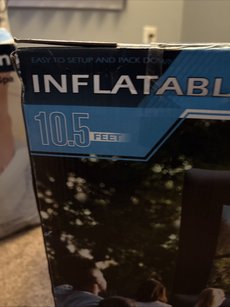 Inflatable Outdoor Screen 10.5 Ft.