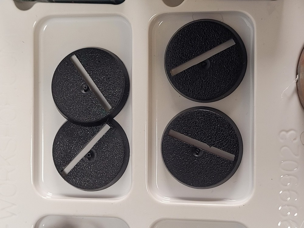 Games Workshop Warhammer 40K Paint Set Space Marine OOP Plastic