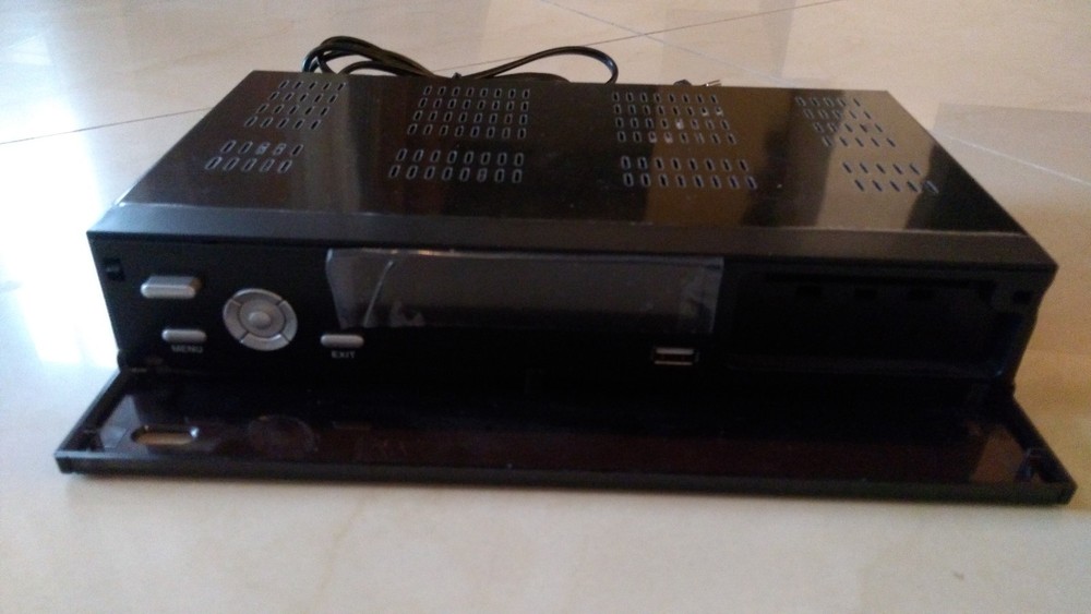Digiquest 6630+USB Digital Satellite Receiver