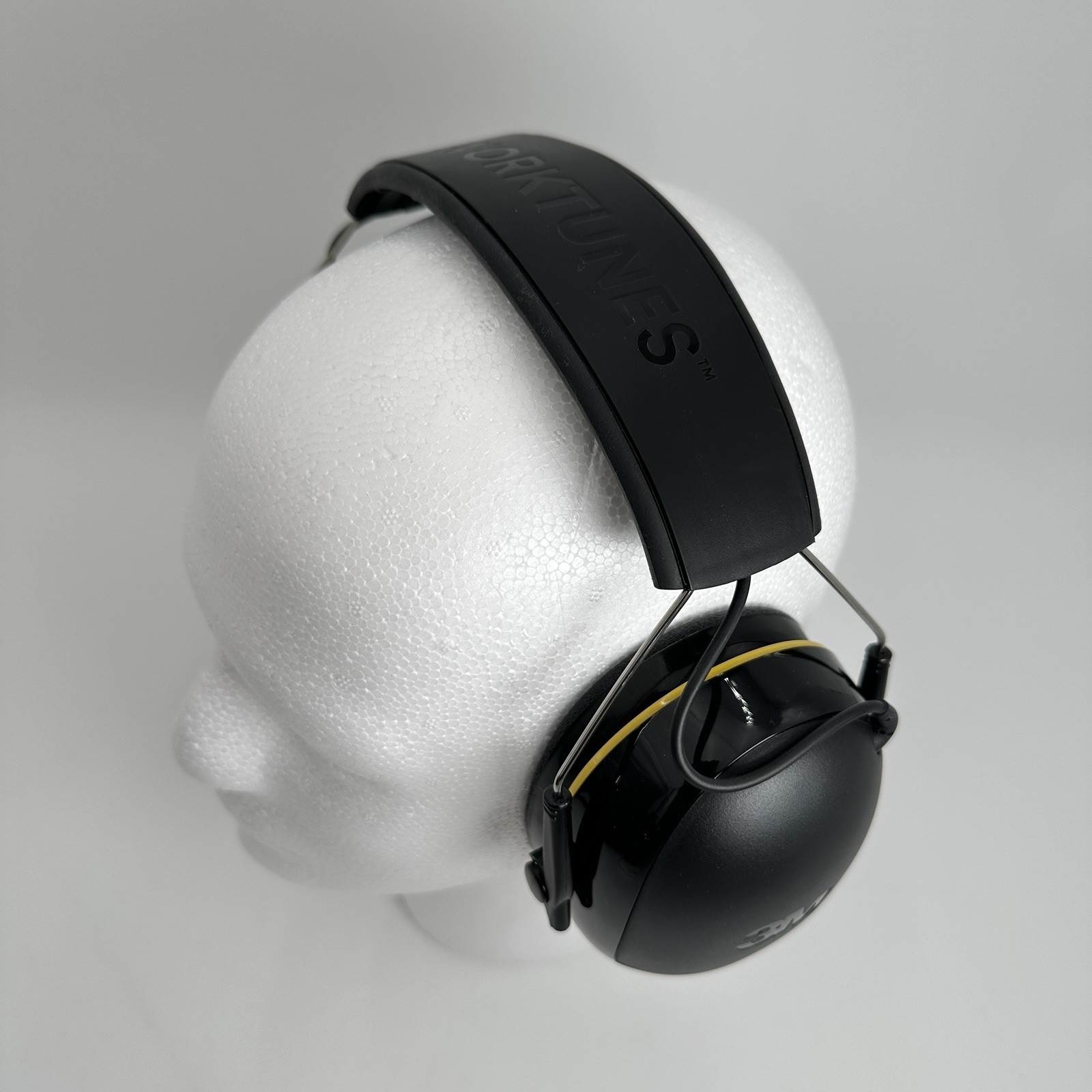 3M WorkTunes Connect PRO Bluetooth Hearing Protection Class 5 Mic 24dB NRR