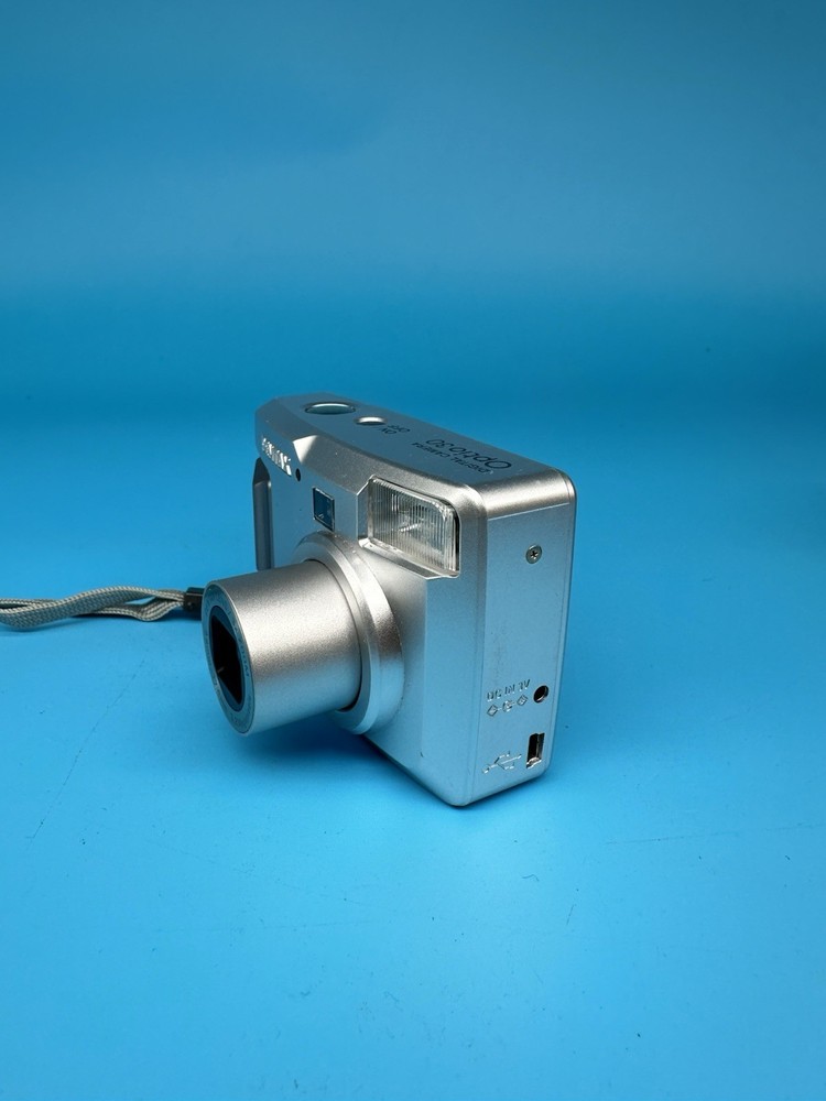 Pentax Optio 30 3.2MP Compact Digital Camera, Silver - Tested