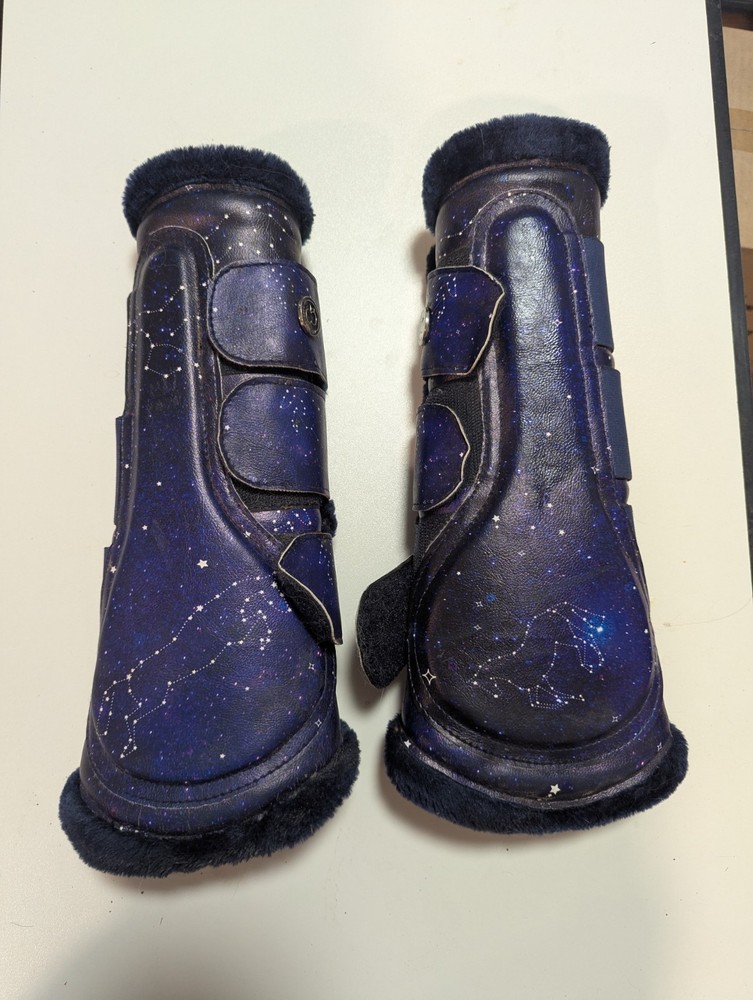 Dapplebay Constellation Brushing Boots - Size L