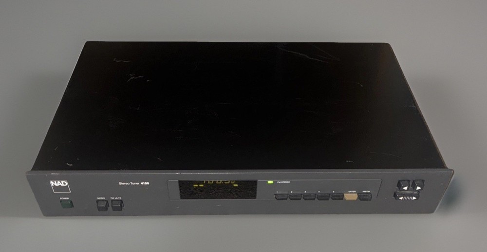 NAD 4150 AM / FM Stereo Tuner W/ Auto Scan / Memory  Component Type