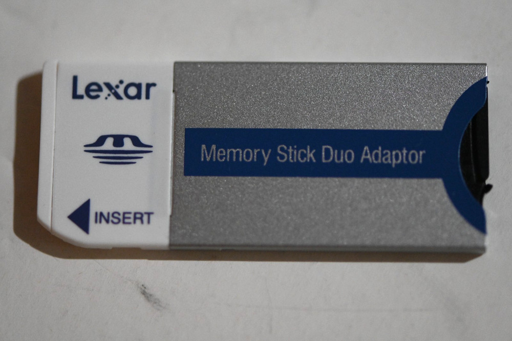 Lexar Memory Stick Duo Adapter + Micro SD Adapter + 8 Gb Micro SDHC Class 4