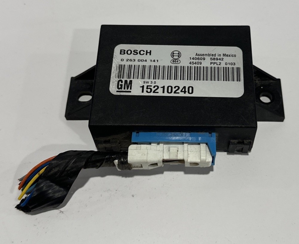 Genuine GM Control Module 15210240