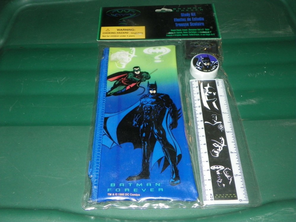 Batman Forever* Study Kit*-NICE   1995