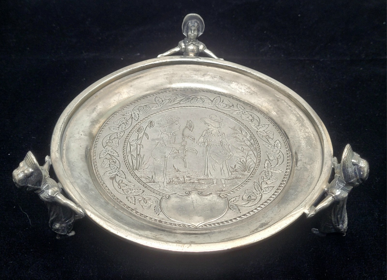 Kate Greenaway James Tufts Quad Plate Figural Girls Holding Calling Card Tray