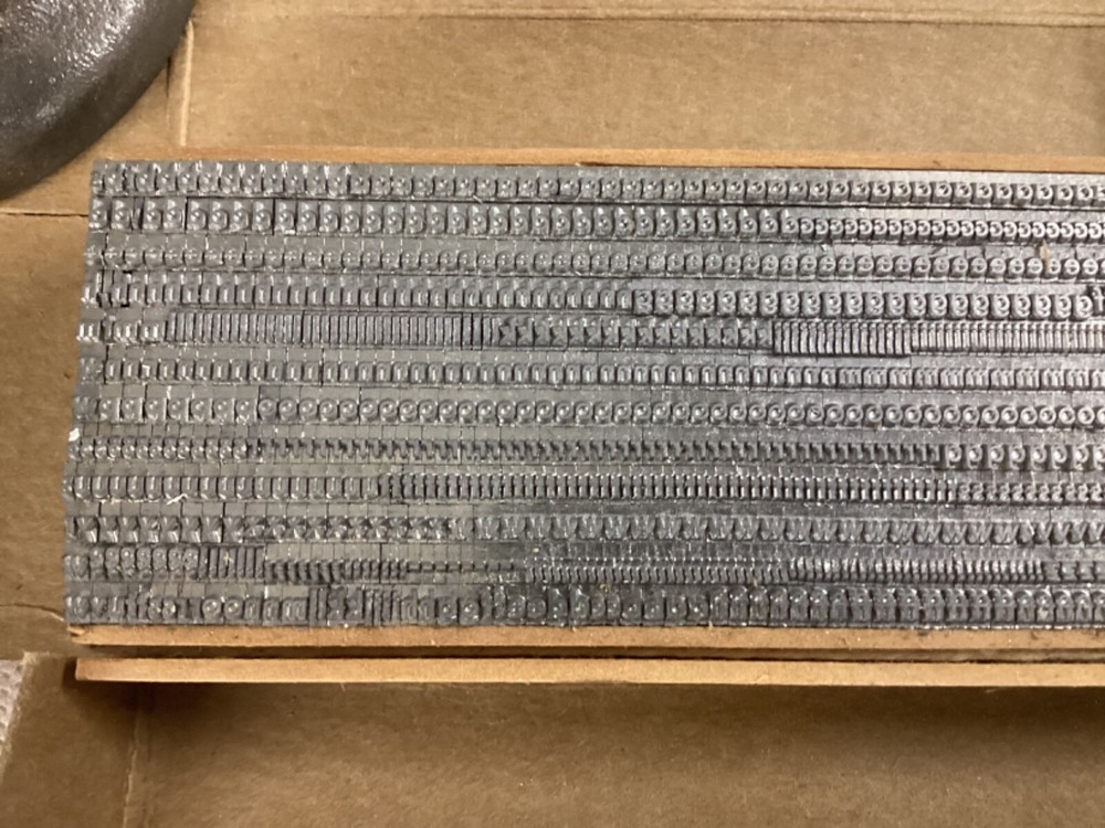 10 Point 20th Century Medium Lower Case Letter Set For Printing NOS