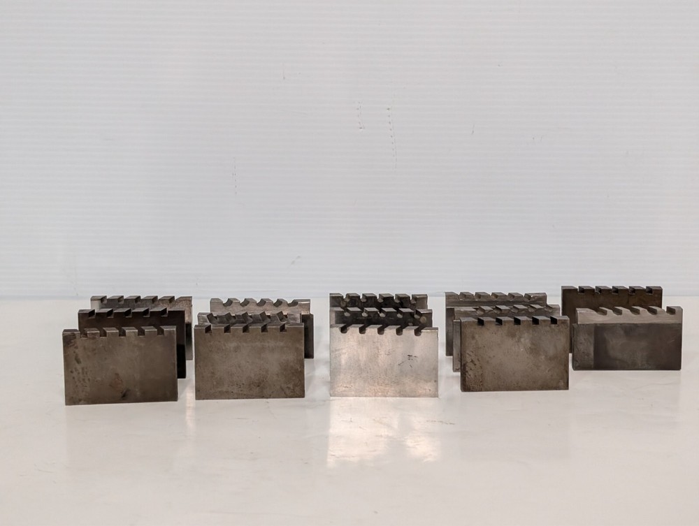 (14) Squared Notched Trowel Pieces