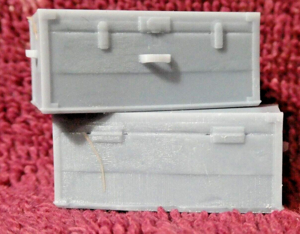 Steamer Trunks x2 Resin G Scale Model Accessory