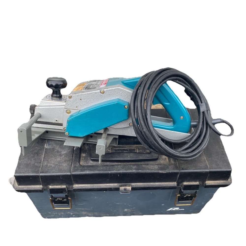 Makita Power Planer Model 1100