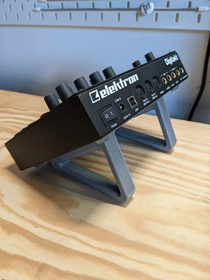 Elektron Digitakt / Digitone Angle Stand Black Riser Bracket 3d Printed