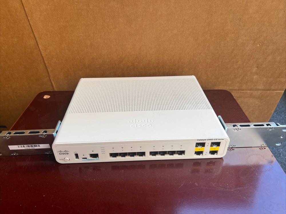 *CISCO CATALYST (2960-CG) Compact Ethernet Switch