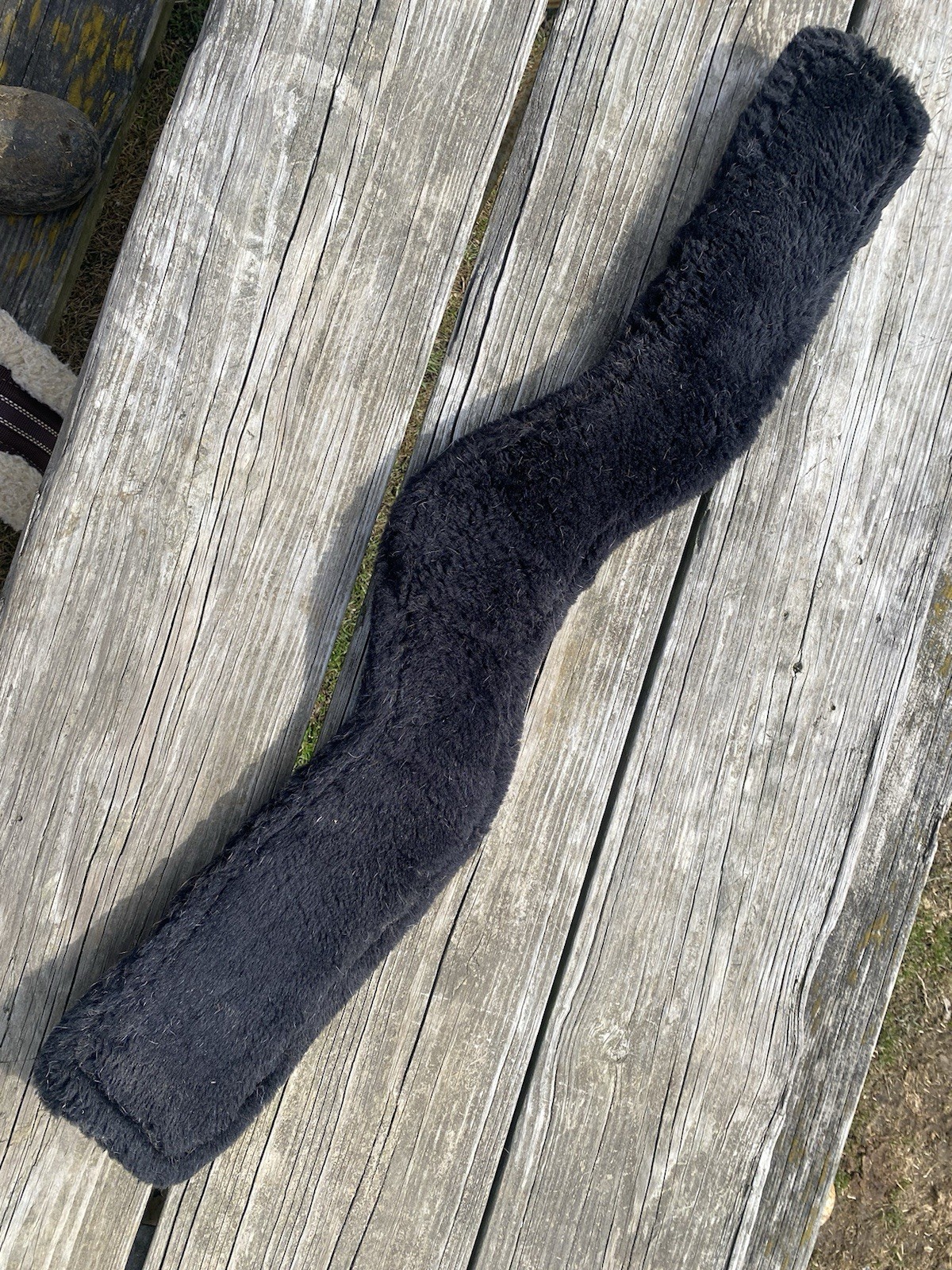 Used 36" black Total Saddle Fit shoulder relief Western cinch w/fleece