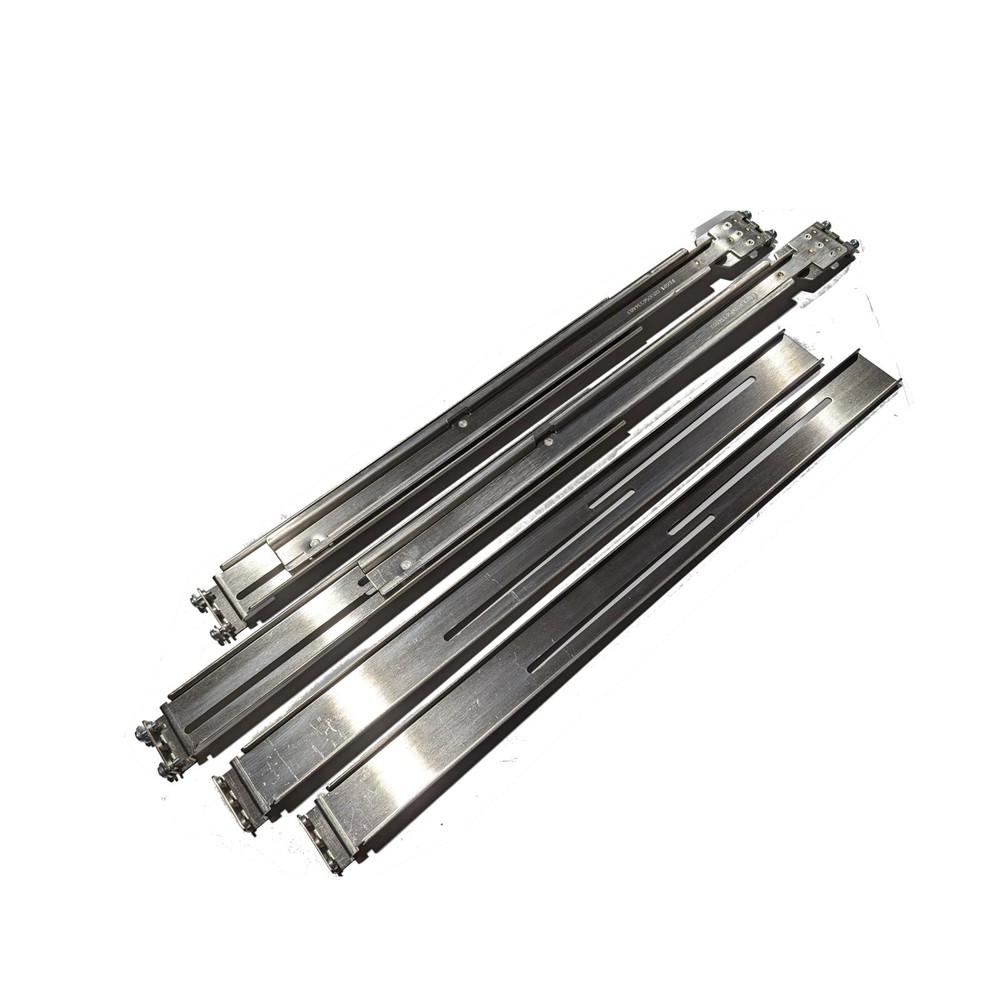 Dell EMC Rack Mounting Kit DSB2RLKTKLS for Departmental Switch DS-xxB2 (Outer)