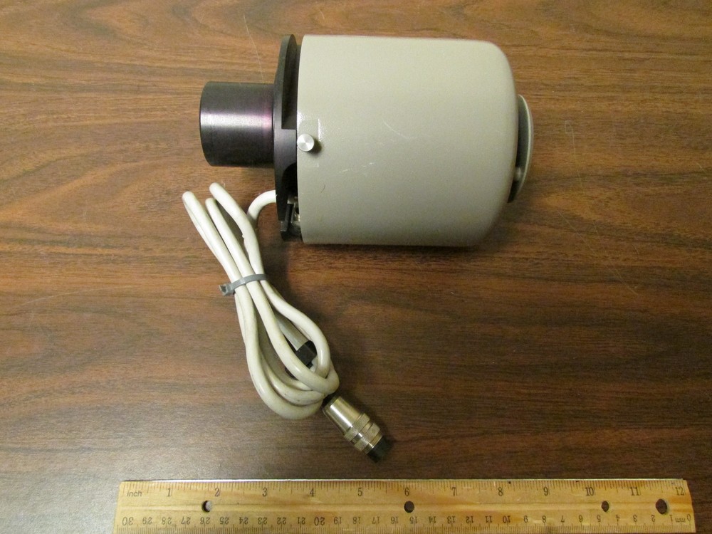 Quartz  Io Lamp Light Source With Motorized Focus