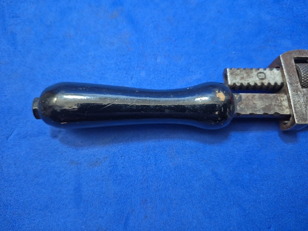 Oswego Tool Co. and Trimo 6 Inch Pipe Wrenches