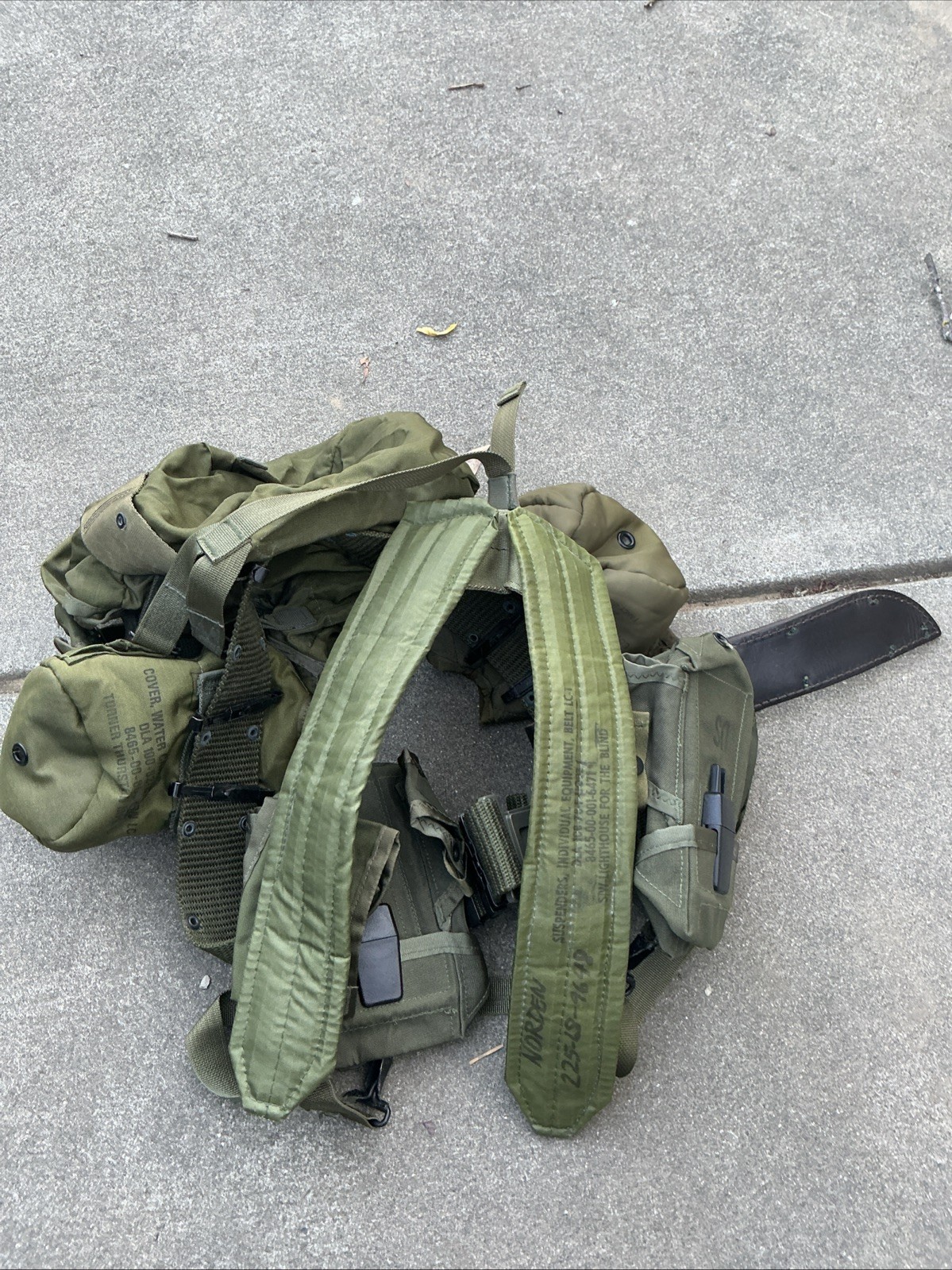 Us Army Gear Belt With Pouches