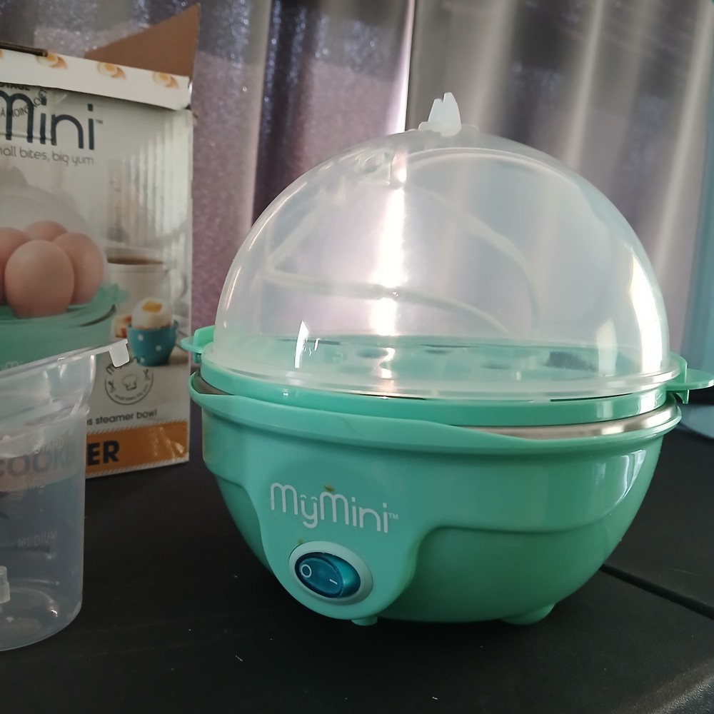 Nostalgia Mymini 7-Egg Cooker In Box