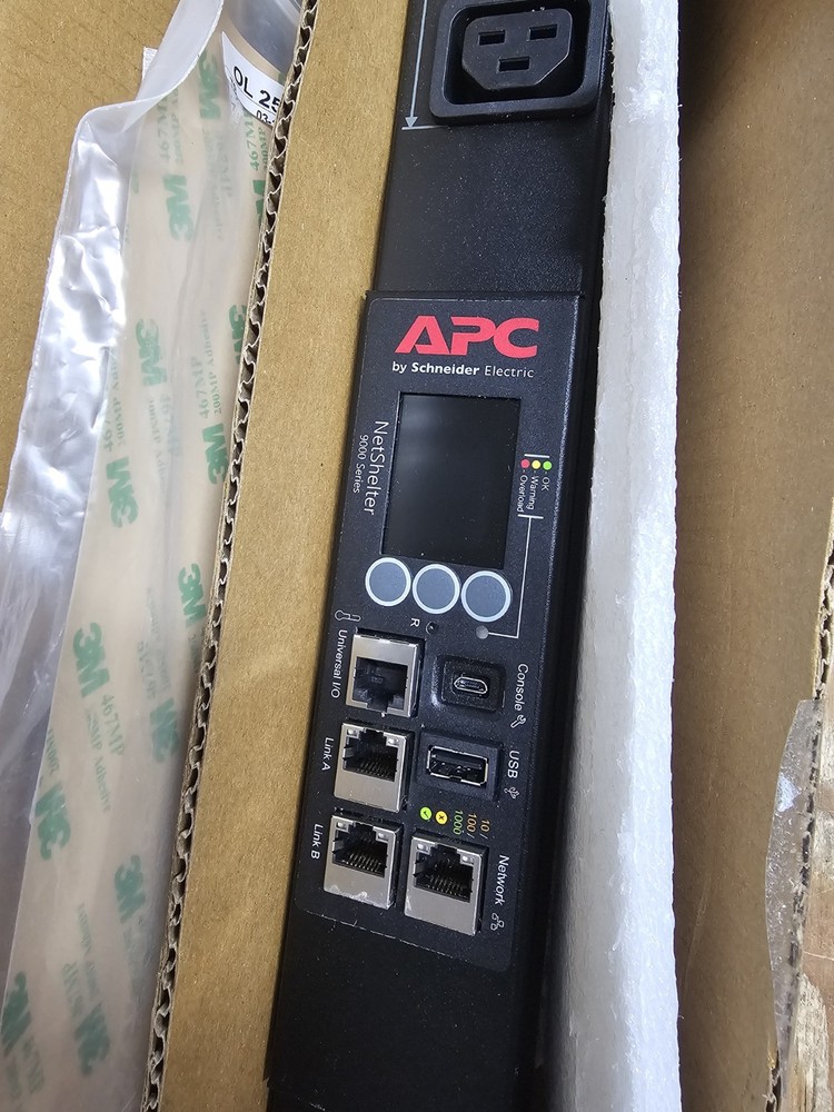 APC APDU9981NA3 Power Supply Unit
