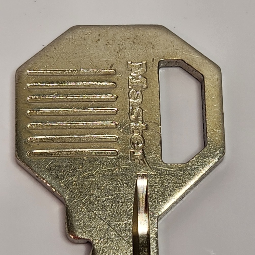 Vintage Key Master Brass 2574 Collectable
