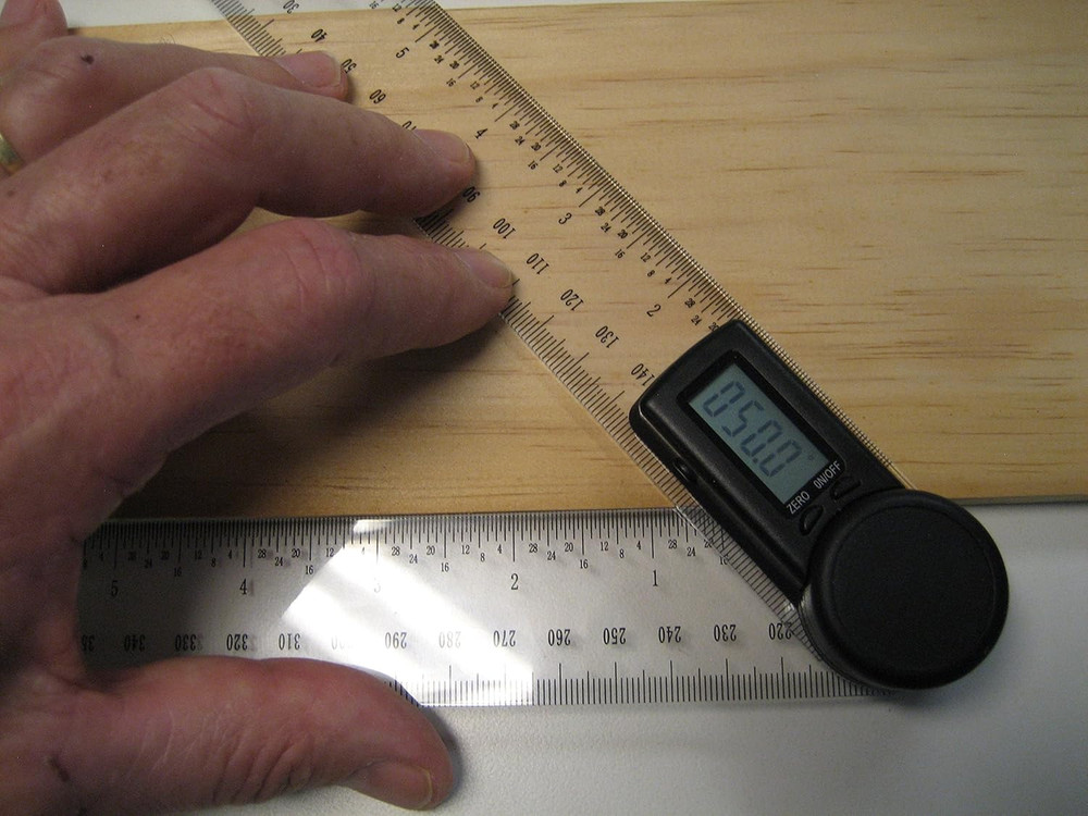 8"/ 200Mm Digital Angle Protractor with Clear Plastic Rule - WR41