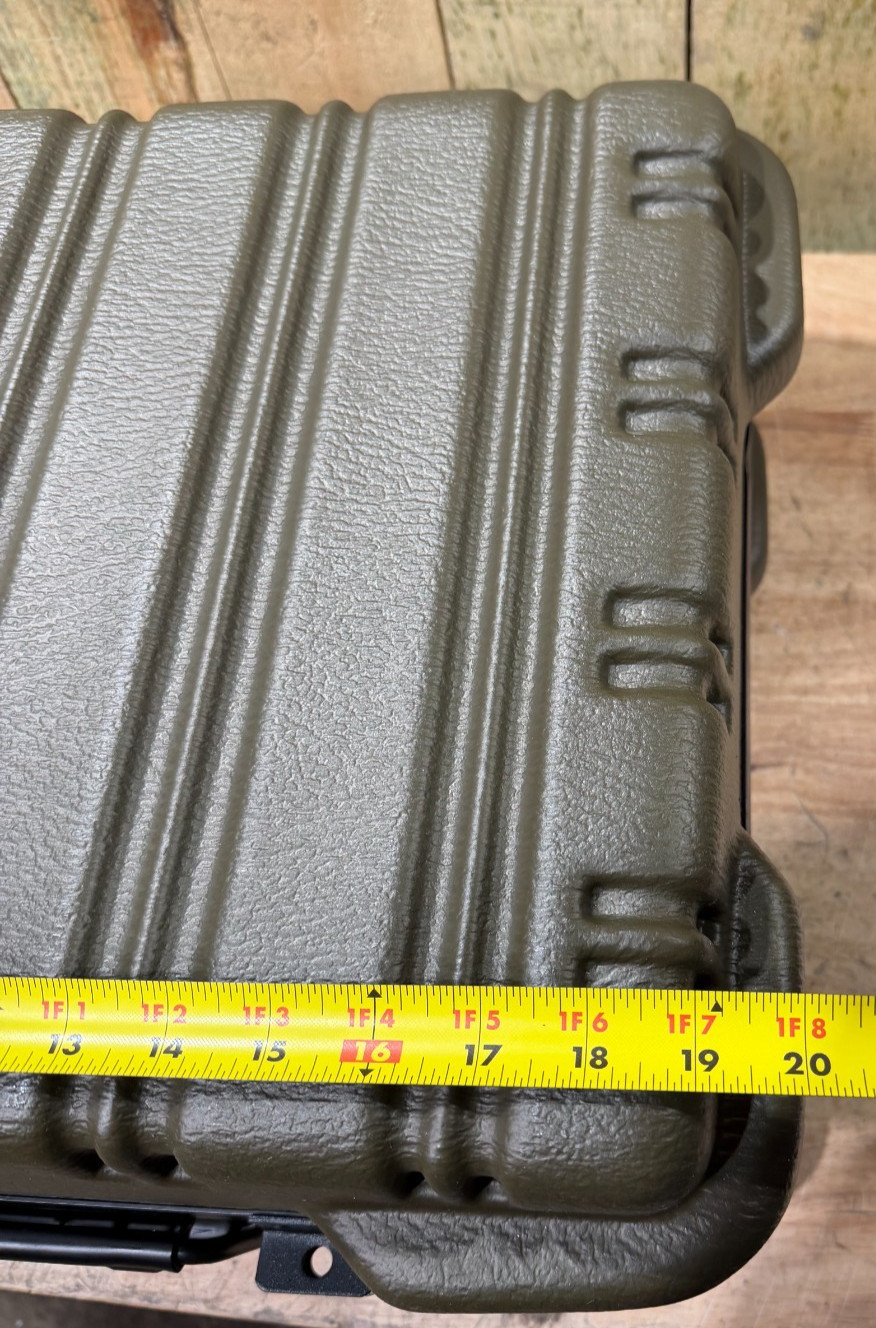 Thermodyne Storage Case 20x16.5x10.5" Military Waterproof Footlocker Hardigg