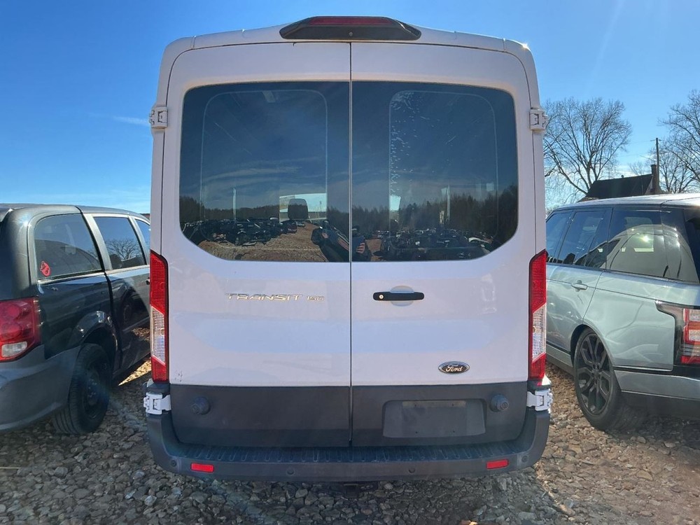 TRANSIT25 2018 Glove Box 4911073