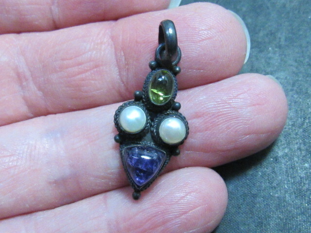 Amethyst pendent sterling